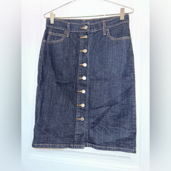 Levi's Denim Button-Front Pencil Skirt - Picture 1 of 12